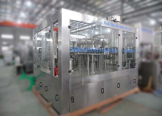 炭酸清涼飲料びん詰めにする機械、小さい炭酸飲み物の充填機 サプライヤー