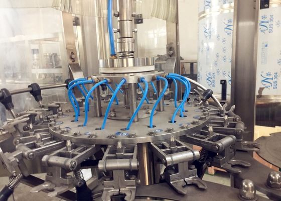 電気ガラスびんの液体の飲料の充填機、プラスチックびんのための純粋な水充填機 サプライヤー