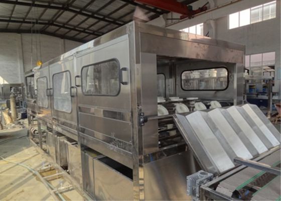 ステンレス鋼PLCのタッチ画面が付いている5ガロンの水差しの充填機 サプライヤー